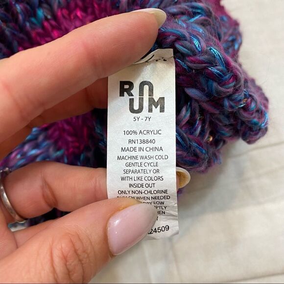 Girls Ruum Brand Knit Hat Size 5-7 Years Blue, Purple and Pink with‎ Sequins - Picture 4 of 5